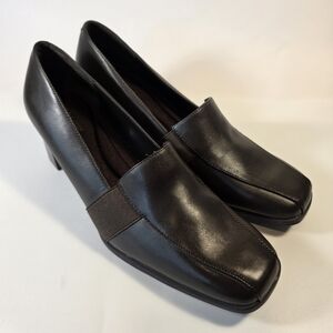 Liz Baker Women's Leather Upper Block Heel Slip-On Brown Shoe Pumps Size 7.5M